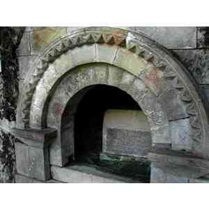 Click para ampliar. Pulsa en el nombre para ver la ficha. Pelayo 7 - Tumba de Pelayo y Gaudiosa